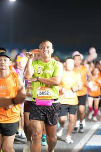 BIB: 24152
                            <button type="button" onclick="openModal(19607279)" class="btn btn-primary btn-sm float-right btn-popup" data-toggle="modal" data-target=".modal-high-quality">
                        <i class="fas fa-shopping-cart"></i> Add to Cart
                    </button>
                                            <button type="button" onclick="isThisMe(19607279, true)" class="btn btn-success btn-sm float-right btn-popup btn-isme hidden" data-toggle="tooltip" data-placement="bottom" title="นี่คือรูปของคุณใช่ไหม คลิกที่นี่เพื่อเอาเข้าอัลบั้ม">
                        <i class="fas fa-plus"></i> Add to album
                    </button>
                    <button type="button" onclick="isThisMe(19607279, false)" class="btn btn-warning btn-sm float-right btn-popup btn-isnotme hidden">
                        <i class="fas fa-ban"></i> Remove from album
                    </button>